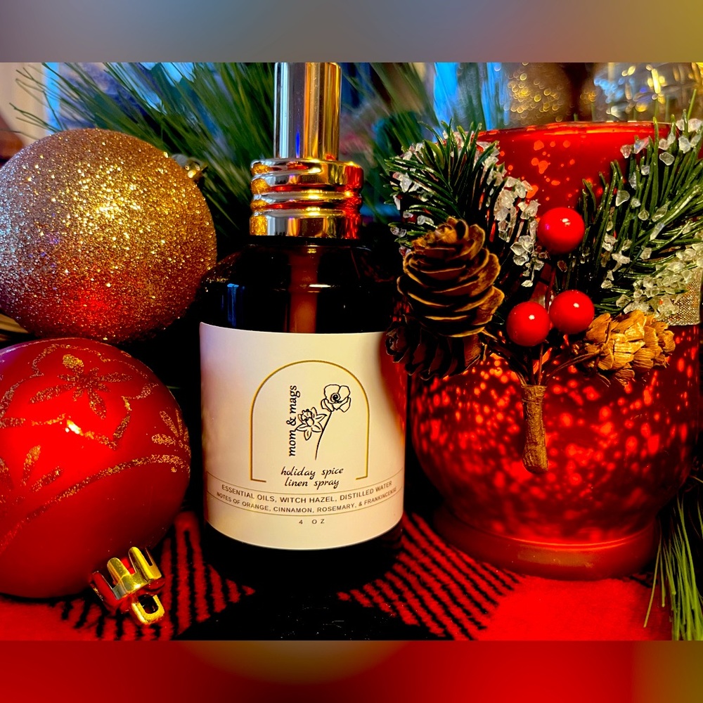 Holiday Spice Linen Spray